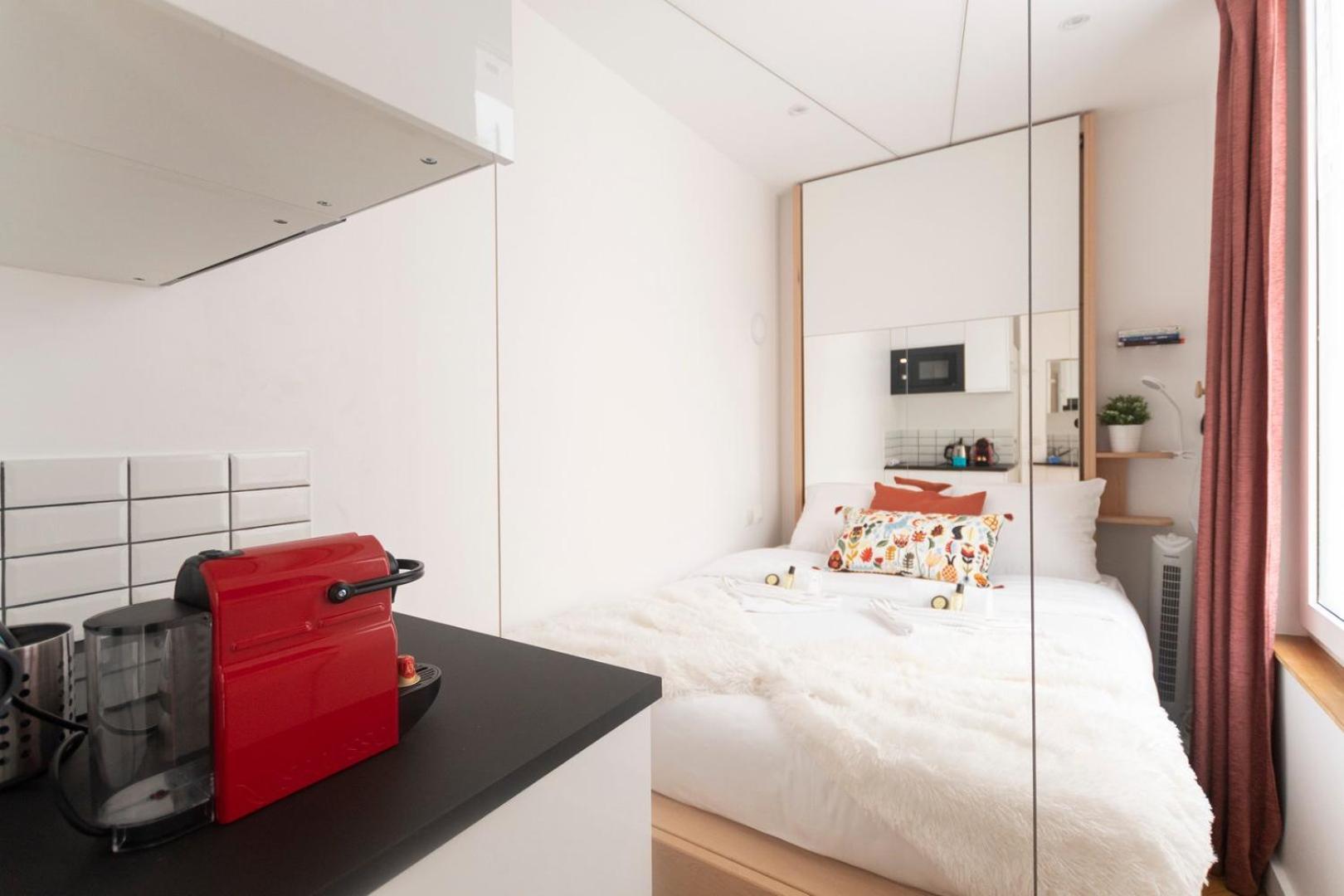 Super Central Mini Studio - 2 Pax, Murphy Bed Paris Eksteriør bilde